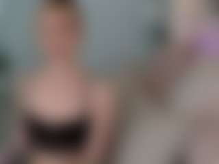 Live cam show with Brie Hunter - American Blonde Hair on Cam Slut