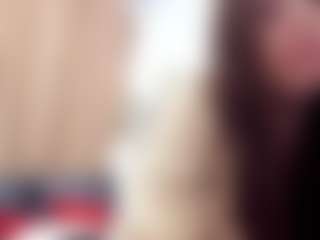 Live cam show with BattyMoll - Green Eyes on Strip Flash - Live Sex Shows