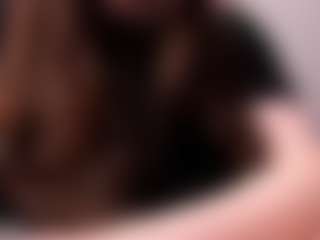 Live cam show with BattyMoll - Thong on xplaylive.com