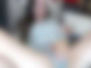 Live cam show with squirtyourface - Creamy on LiveSexCams6
