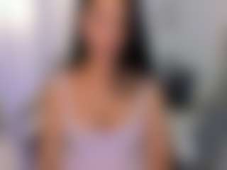 Live cam show with MarianaSilvaX - Asian Petite on Milfs Live