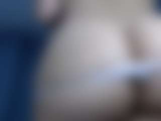 Live cam show with anny model - Spankass on SmokeAndPoke