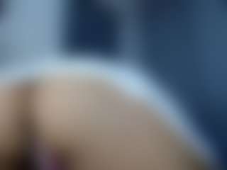 Live cam show with anny model - Long Hair on slutload