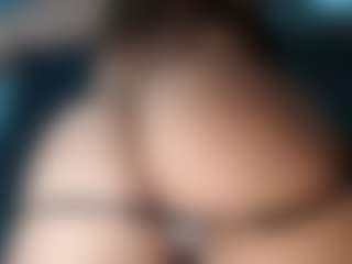 Live cam show with anny model - Riding on Adult Interactions