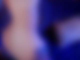 Live cam show with liilith_ - Gagging on SxyPornLive