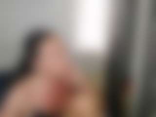 Live cam show with Carlalicious - MILF on Mixed Magazine Live