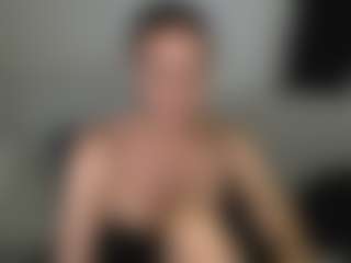 Live cam show with Carlalicious - Curvy Middle Aged on slutload