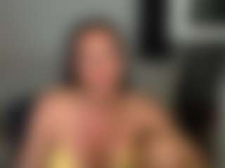 Live cam show with Carlalicious - Leather on slutload