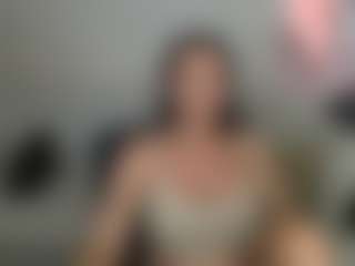 Live cam show with Carlalicious - Leather on CamSextacy
