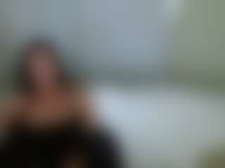 Live cam show with Carlalicious - Leather on dropp.cam