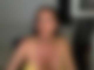 Live cam show with Carlalicious - Sph on Hubzter Live