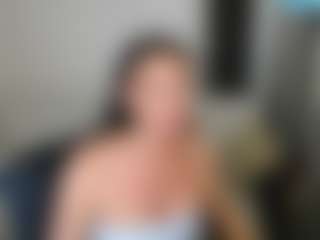 Live cam show with Carlalicious - Grey Eyes on Camsoda Late Night