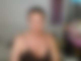 Live cam show with Carlalicious - Middle Aged on fuck-show.com