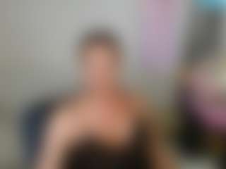 Live cam show with Carlalicious - Athletic Middle Aged on studioflirtlive.com
