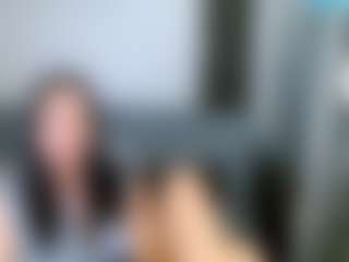 Live cam show with Carlalicious - Green Eyes on Camsoda