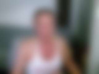 Live cam show with Carlalicious - Smoking on Camsoda
