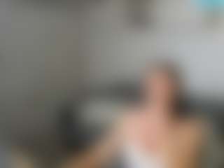 Live cam show with Carlalicious - Leather on Fling VIP Chat