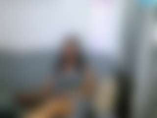 Carlalicious MILF webcam performer live streaming