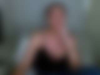 Live cam show with Carlalicious - Leather on SinfulBabes