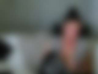 Show en direct avec Carlalicious - Domination sur Camsoda