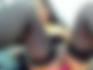 sofiapaz's Live Sex Cam Show
