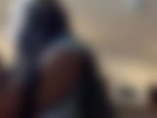 Live cam show with Chanellipsx - Twerking on Dare Cams
