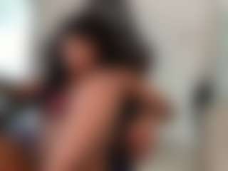 Live cam show with Butterfly Booty - Anal Curvy on testsause.com