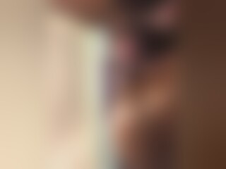 Live cam show with ThickHoneyX - College Mature on AdultVida.com