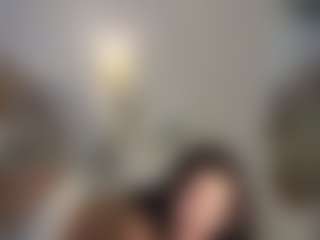 Live cam show with azaleiia - Sexwebcam on milfzrlive.com