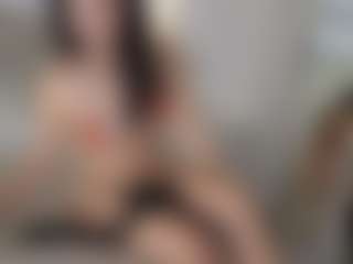 azaleiia's Live Sex Cam Show