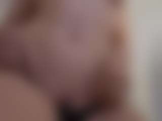 Live cam show with azaleiia - Big Ass on CamClone