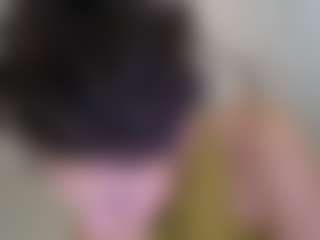azaleiia's Live Sex Cam Show