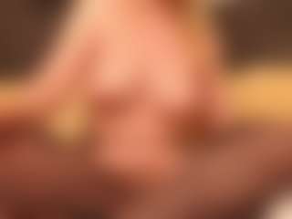 ErickaLee's Live Sex Cam Show