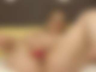 Live cam show with ErickaLee - MILF on live18s.com