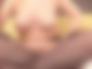 ErickaLee MILF webcam performer live streaming