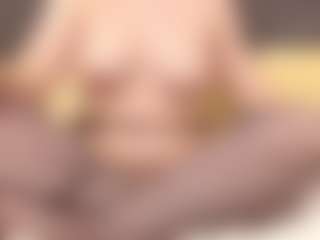 ErickaLee's Live Sex Cam Show