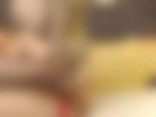 Live cam show with ErickaLee - Blonde Hair on Dare Cams