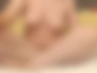 ErickaLee's Live Sex Cam Show