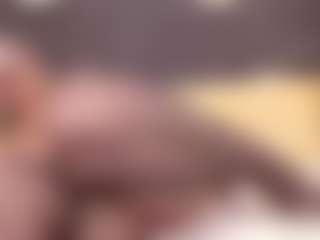 ErickaLee's Live Sex Cam Show