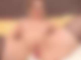 ErickaLee's Live Sex Cam Show