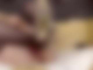 ErickaLee MILF webcam performer live streaming