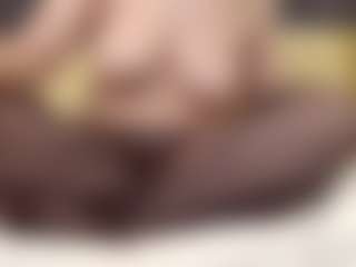 ErickaLee's Live Sex Cam Show