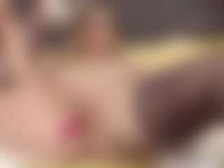 ErickaLee's Live Sex Cam Show