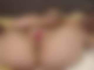 ErickaLee's Live Sex Cam Show