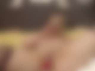 Live cam show with ErickaLee - Blonde Hair on Uber Horny