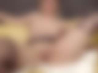 ErickaLee's Live Sex Cam Show