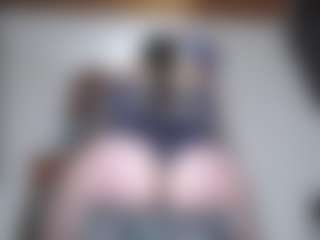 Live cam show with squiirtmachine - MILF on Mixed Magazine Live