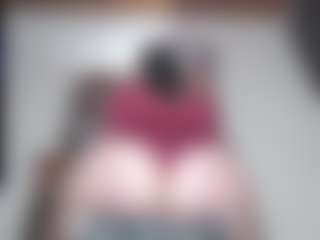 Live cam show with squiirtmachine - Colombia MILF on liverealitysex.com