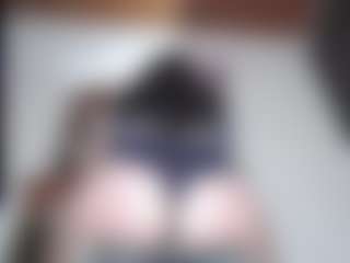 Live cam show with squiirtmachine - Squats on Camsoda