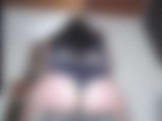 Live cam show with squiirtmachine - Colombia MILF on sexylive.show
